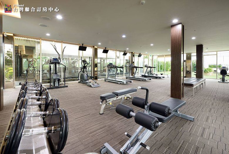 露天溫泉池與SPA區