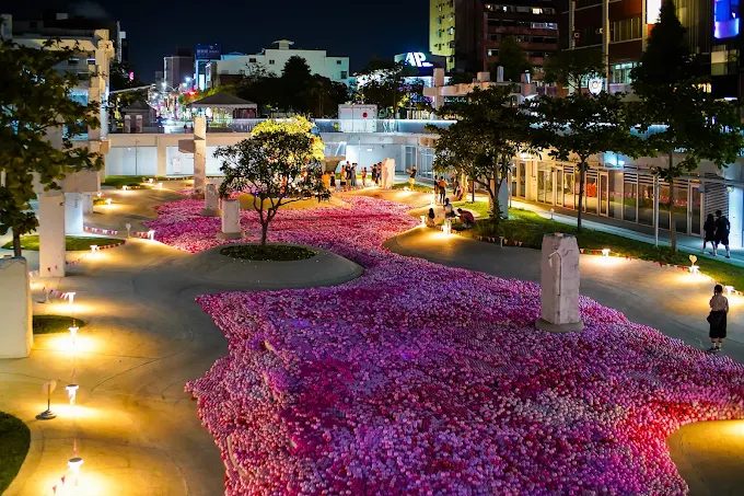 當暮色降臨我在台南夜景景點散步，看城市光影一層層展開