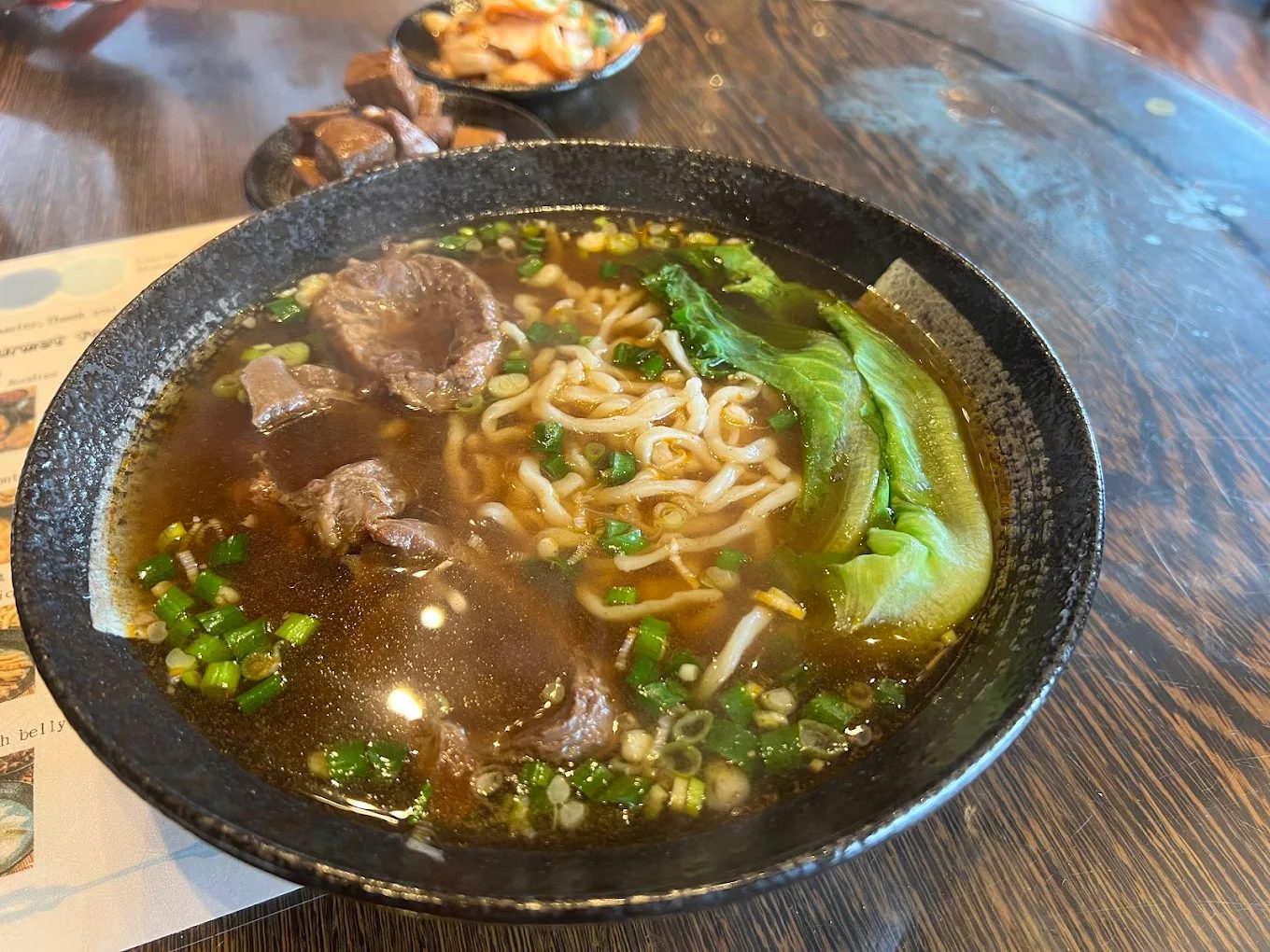 📍高美濕地一日遊攻略：觀鳥、日落、木棧道漫步，台中最美濕地風光一次體驗