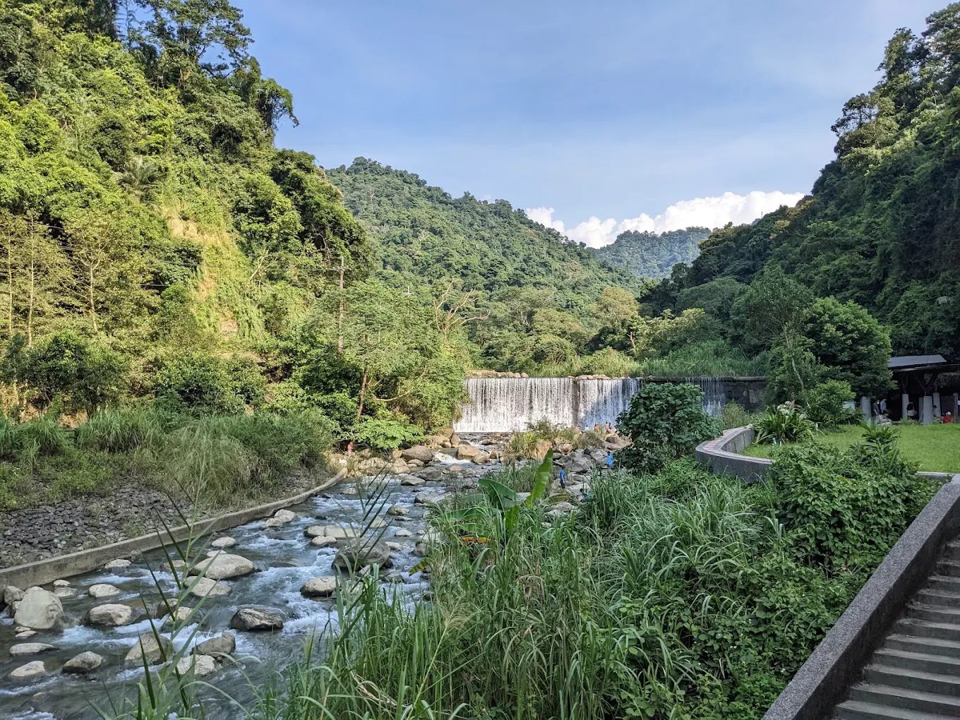 北埔冷泉深度攻略|天然冷泉戲水+幽靜山林避暑勝地