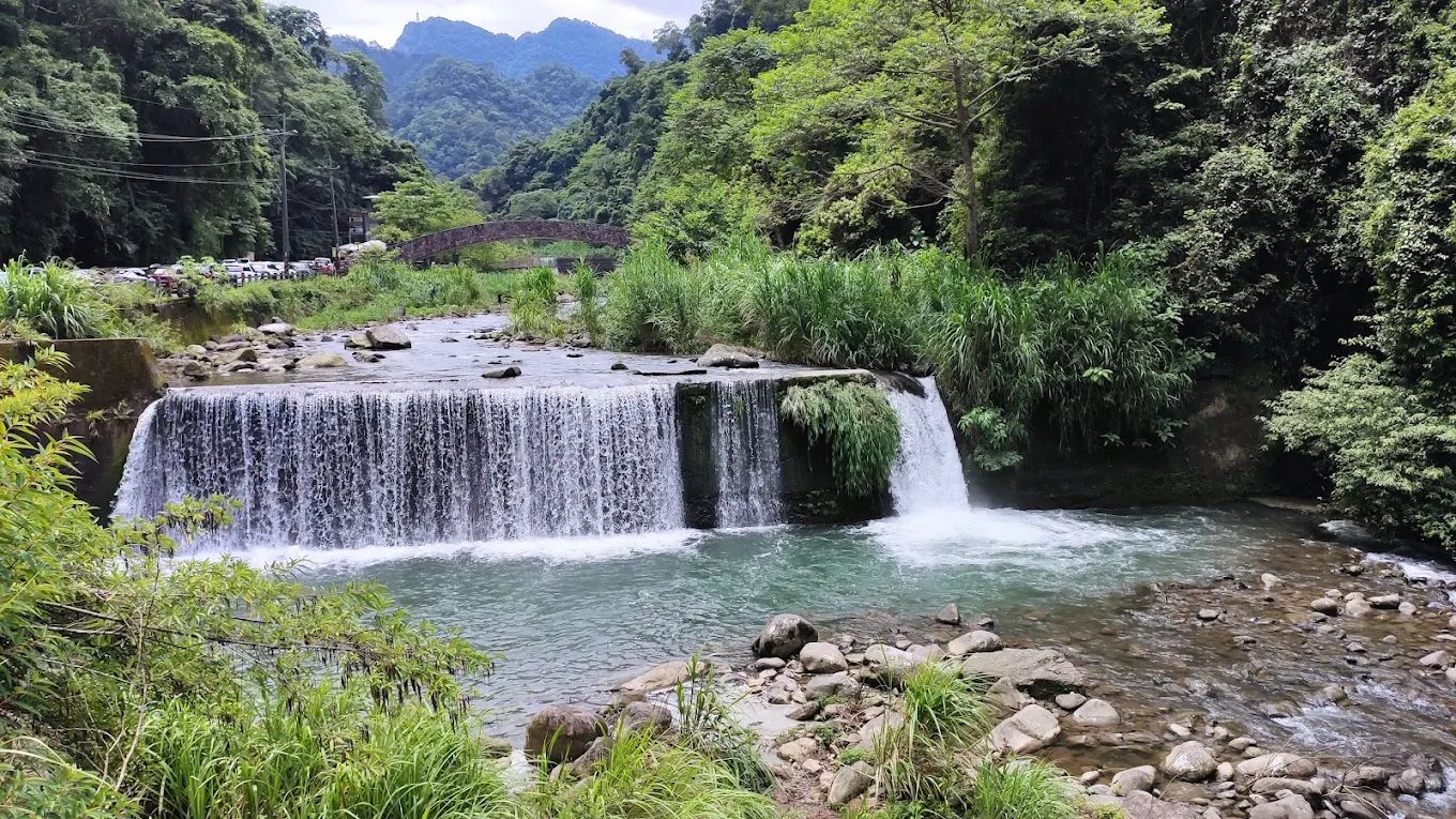 北埔冷泉深度攻略|天然冷泉戲水+幽靜山林避暑勝地