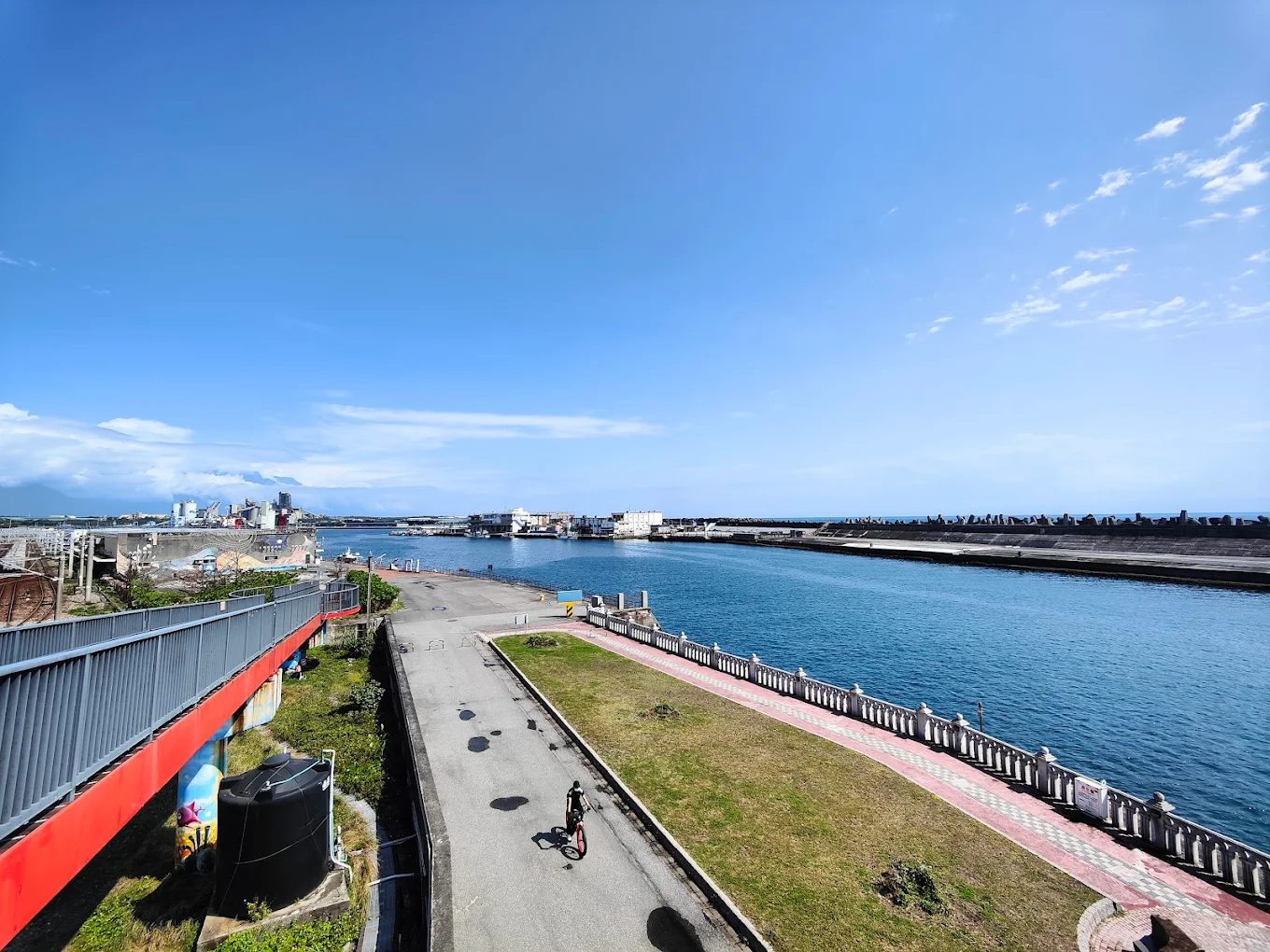 探索花蓮景點:七星潭、鐵道文化與美麗公園的完美之旅