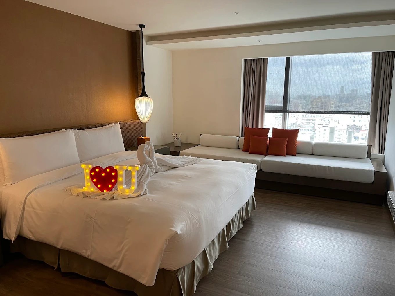 ✅ 煙波大飯店台南館住宿全攻略：高評價飯店、在地美食、親子友善，台南自由行首選