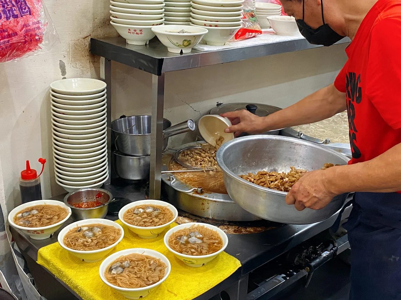 台北夜市美食推薦｜饒河街觀光夜市吃喝攻略