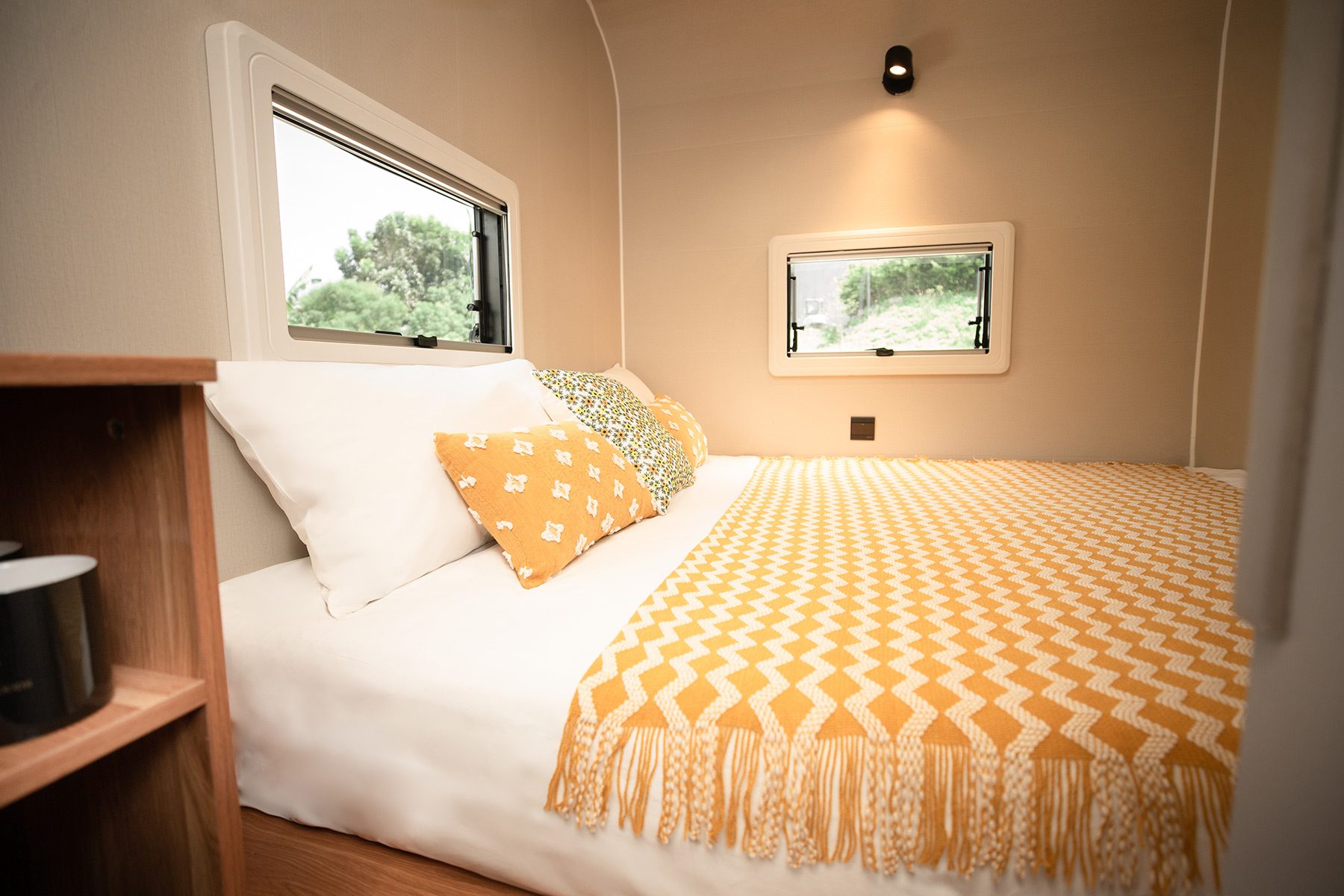 豪華露營車體驗｜感受野地露營與星空共眠的新生活