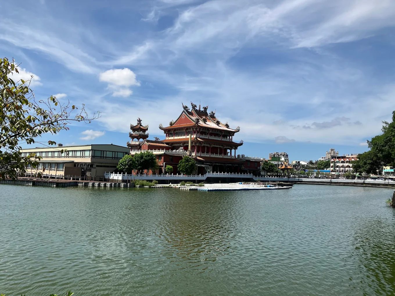 探訪龍潭大池一日遊全攻略｜散步、美食、親子放電一次搞定