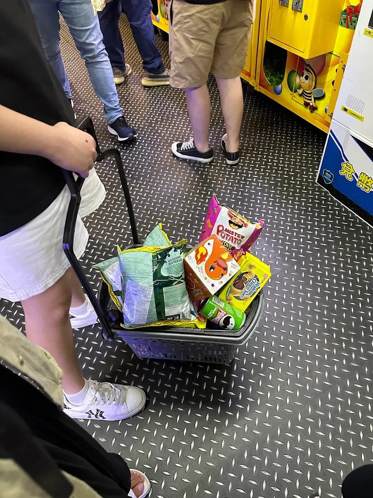 台北室內親子樂園推薦】FUN星球親子樂園：娃娃機、DIY手作與球池一次玩個夠！