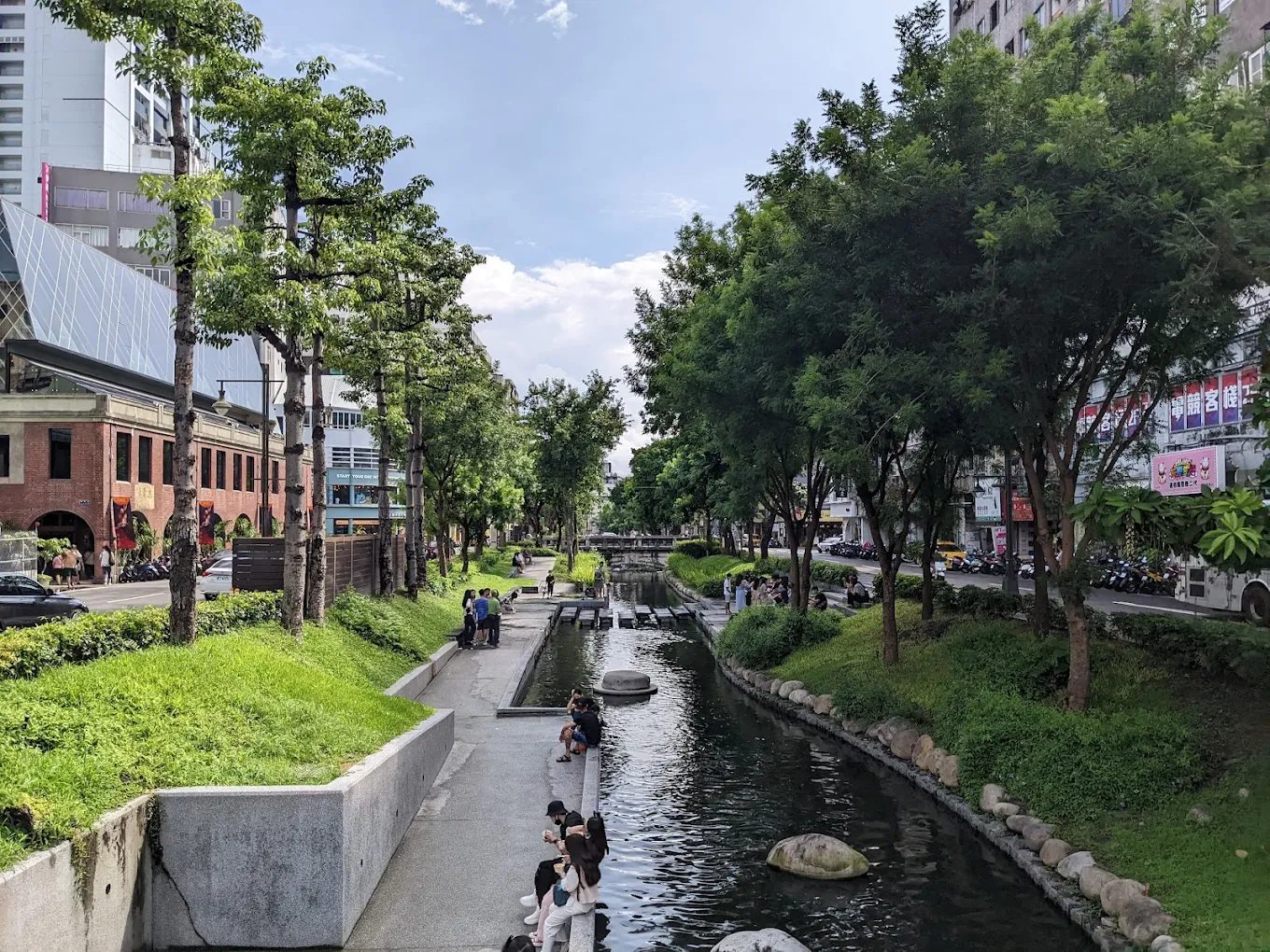 台中甜點秘境｜探索宮原眼科：市中心的甜美時光旅行