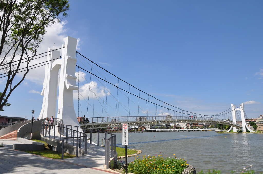 龍潭大池：放鬆心情的最佳去處