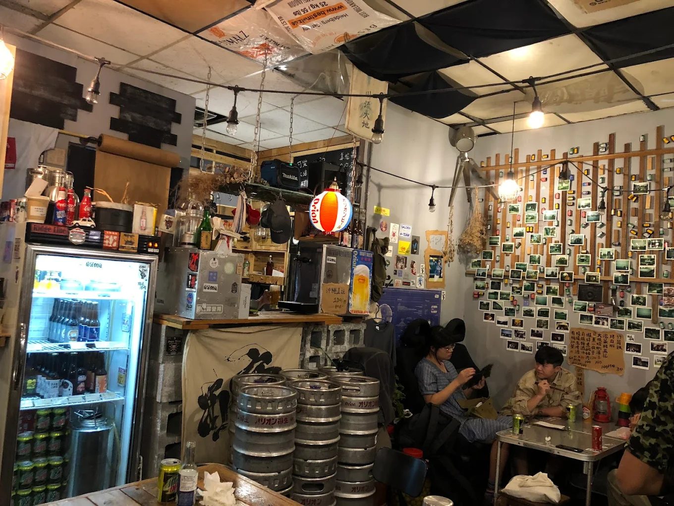 想找羅東最具人氣的宵夜燒肉嗎？路邊烤肉的完美體驗｜二樓燒肉 WildBBQ 創始與竹林國小特約停車攻略