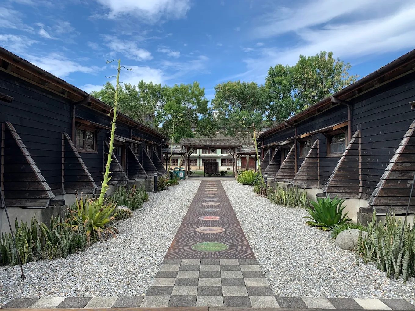 🌊 花蓮景點攻略｜七星潭、港景觀橋、文創園區等必去景點與交通小技巧