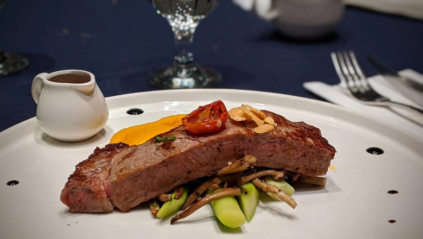 煙波大飯店蘇澳四季雙泉館開箱：冷熱雙泉房型＋海景設施一次看，宜蘭住宿首選！