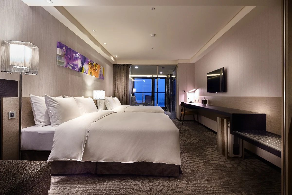 煙波大飯店蘇澳四季雙泉館開箱：冷熱雙泉房型＋海景設施一次看，宜蘭住宿首選！