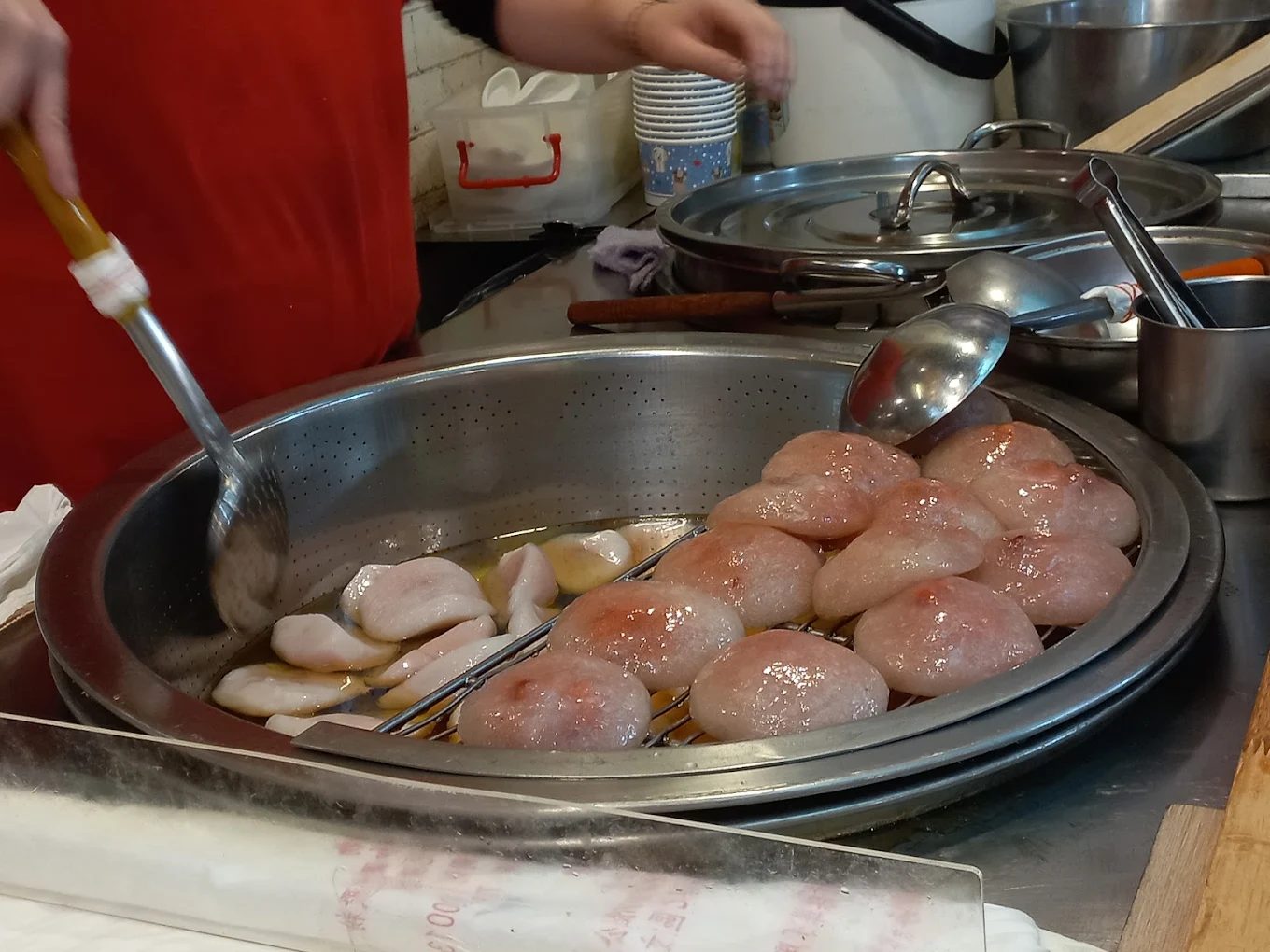 九份老街美食懶人包:8間必吃人氣小吃與隱藏版美味推薦!