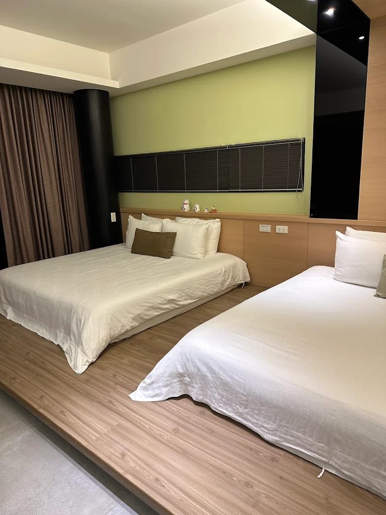 日光之丘民宿|宜蘭靜謐山景住宿推薦,享受自然、泳池與在地美食