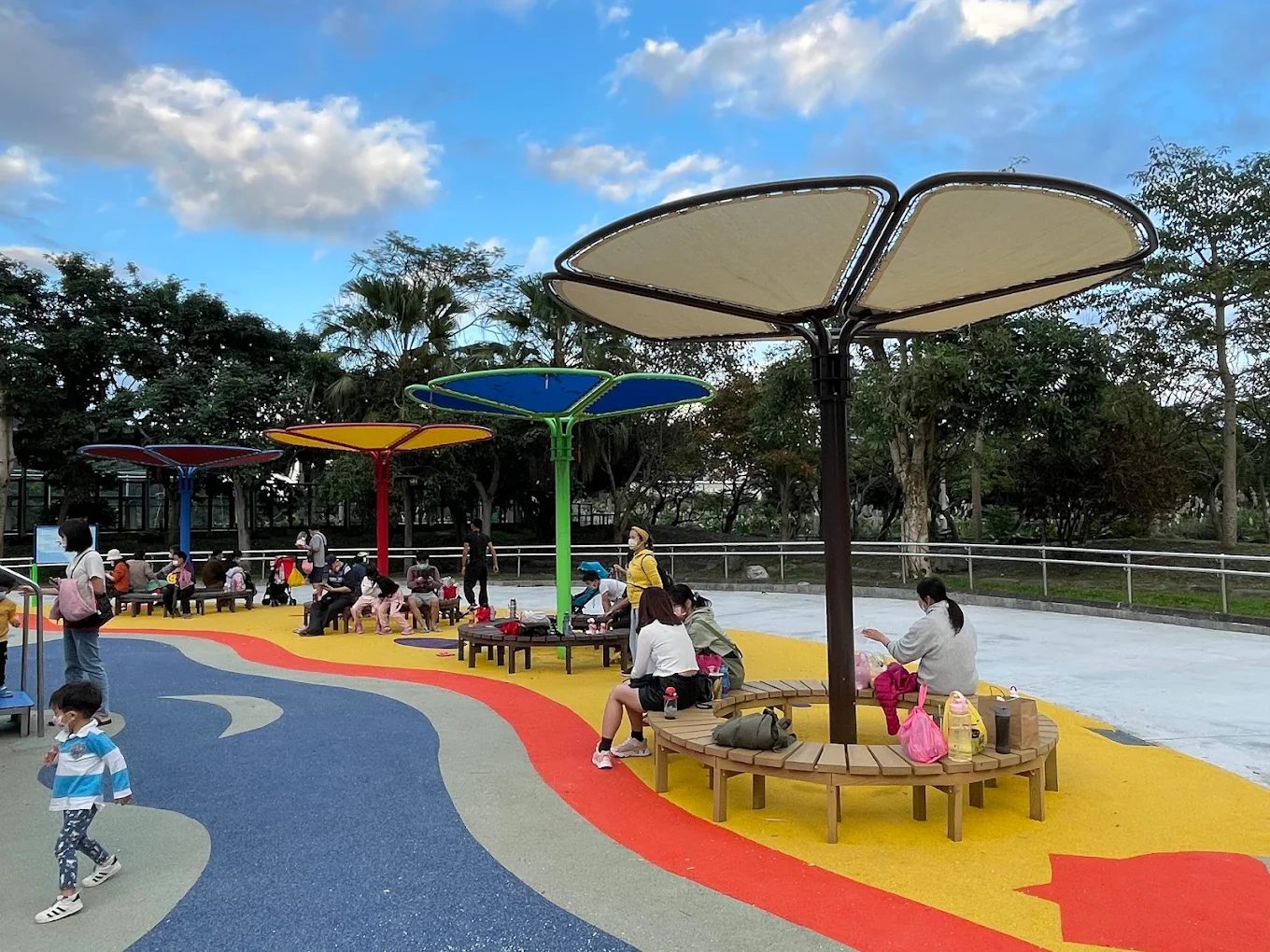 頭城一日遊景點推薦：走訪老街、港口遺址與觀景台，感受歷史與海岸之美