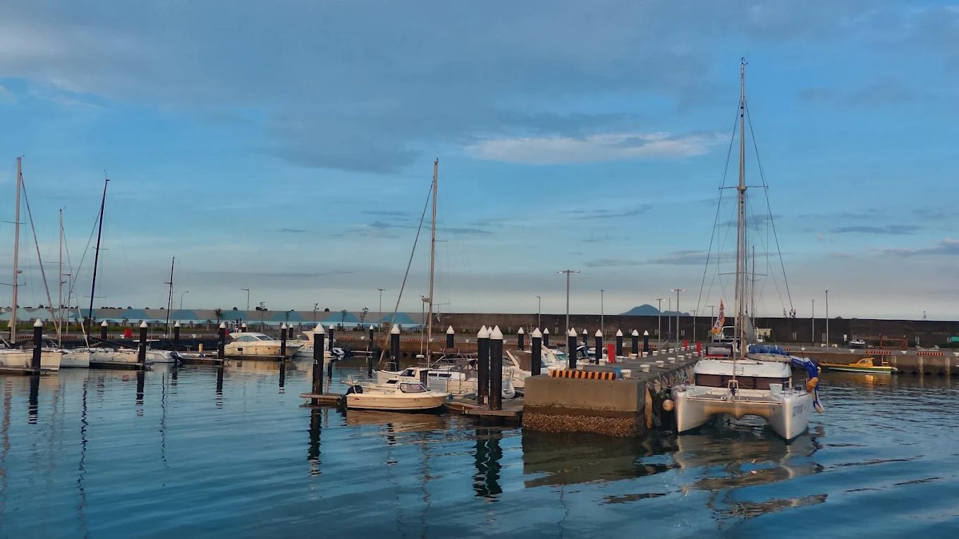 頭城一日遊景點推薦：走訪老街、港口遺址與觀景台，感受歷史與海岸之美