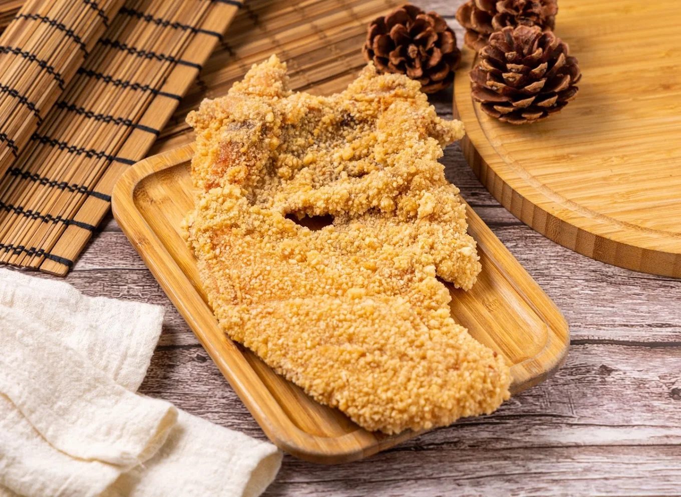 淡水老街美食地圖｜阿給、魚丸、草莓大福必吃推薦攻略