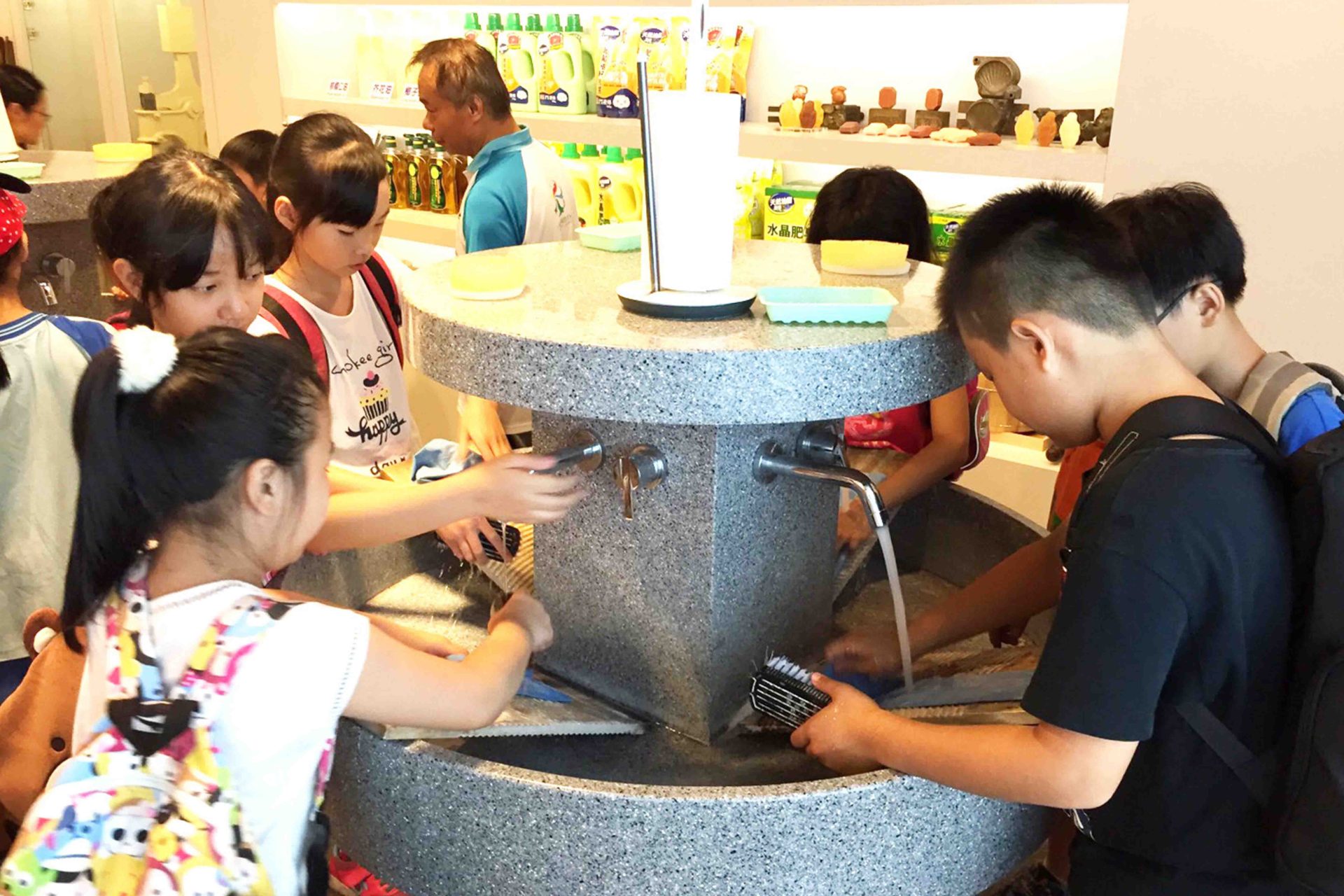 南僑桃園觀光工廠體驗全攻略｜美食、DIY、文化一次滿足的親子景點