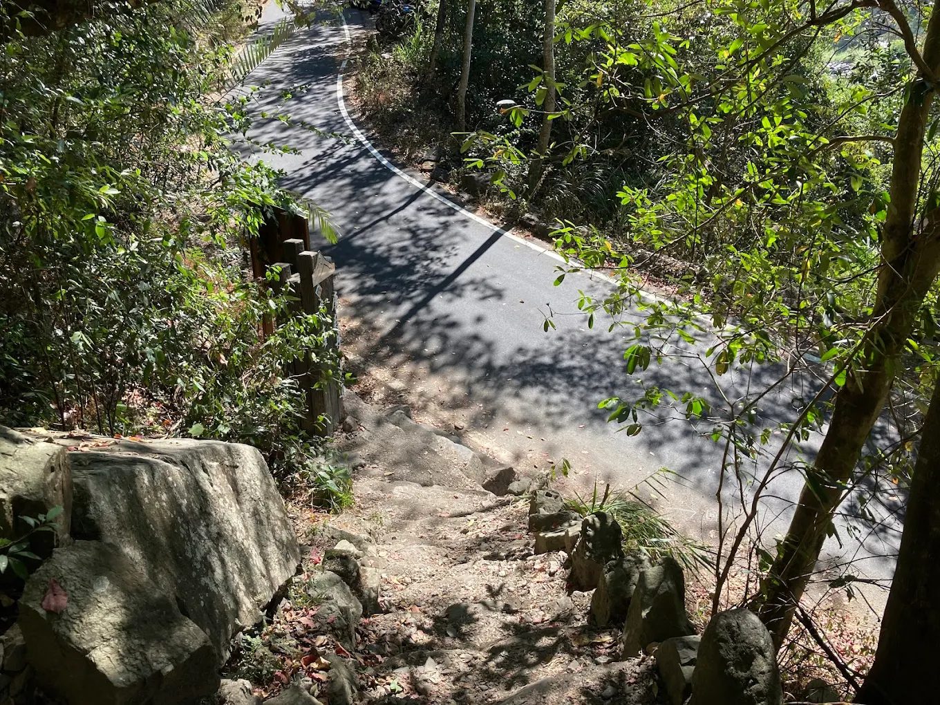 探索谷關七雄|7 座中級山+秘境瀑布+在地美食攻略