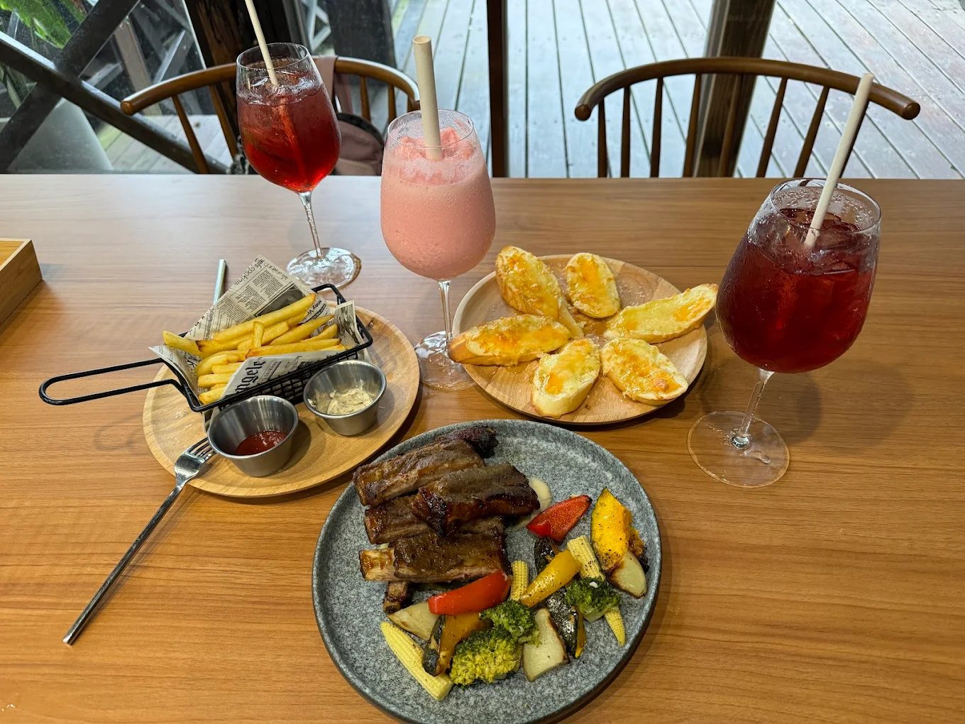 台灣景觀咖啡廳推薦｜4 間山海田野絕美打卡精品，下午茶與雲海一次收藏！