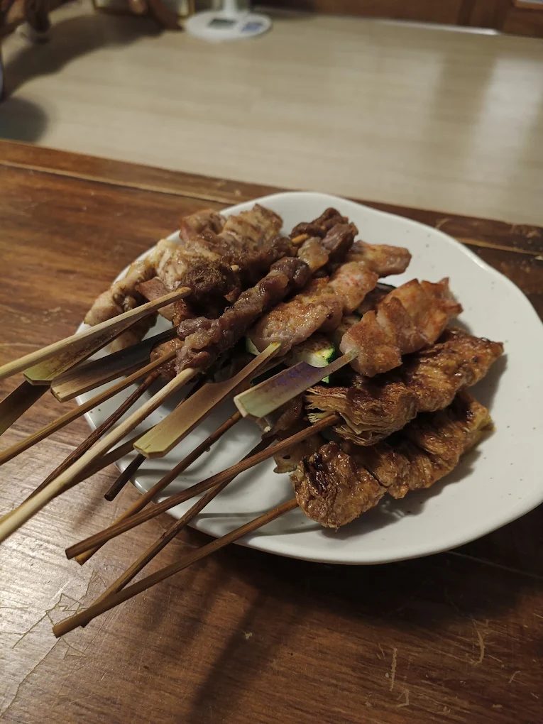 📍 宜蘭夜市推薦|冬山清溝夜市一日攻略,美食、親子活動、交通資訊總整理!