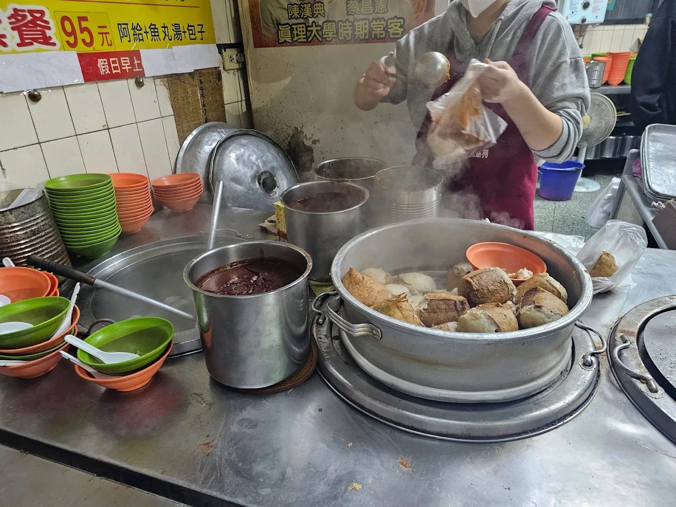 淡水阿給的必吃美食推薦：探索老味道的獨特魅力