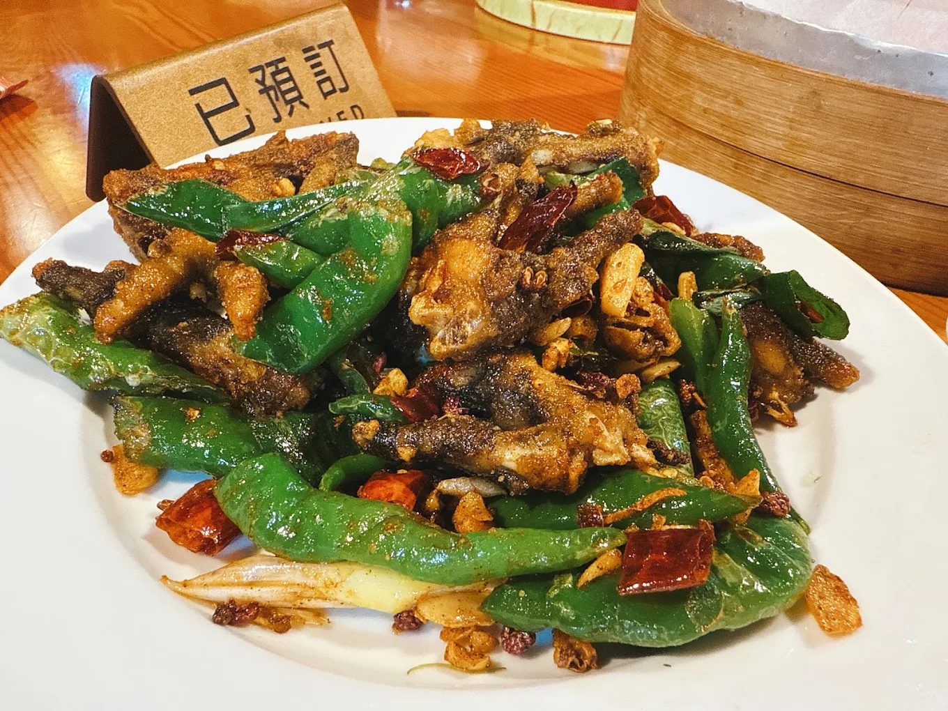 🌲 溪頭森林遊樂區攻略｜體驗＋在地美食推薦，享受療癒山林假期
