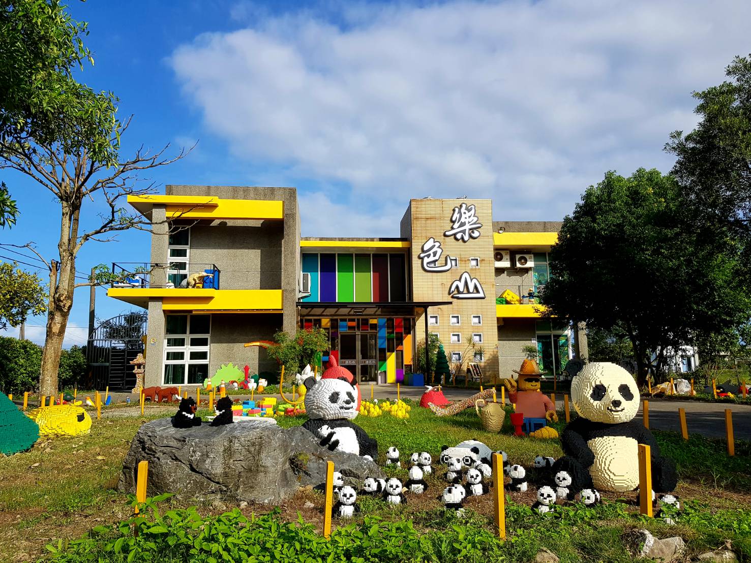 走一趟宜蘭親子景點路線，上午室內玩樂午後轉向山水與海景