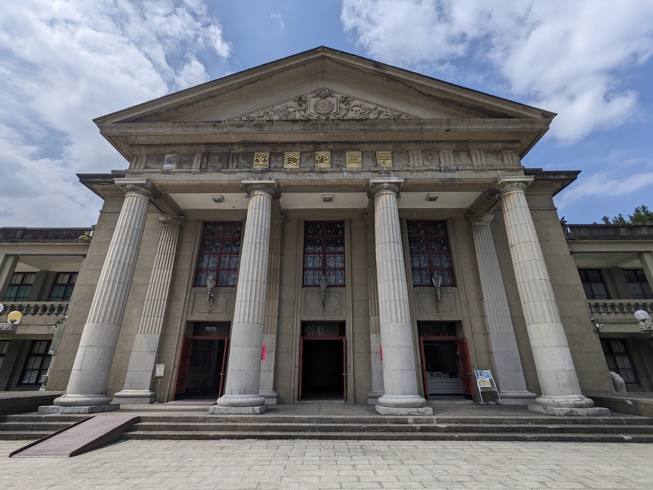 Banqiao 435 Art Zone｜板橋景點精選：探索五大必訪熱點，享受家庭友善旅遊體驗