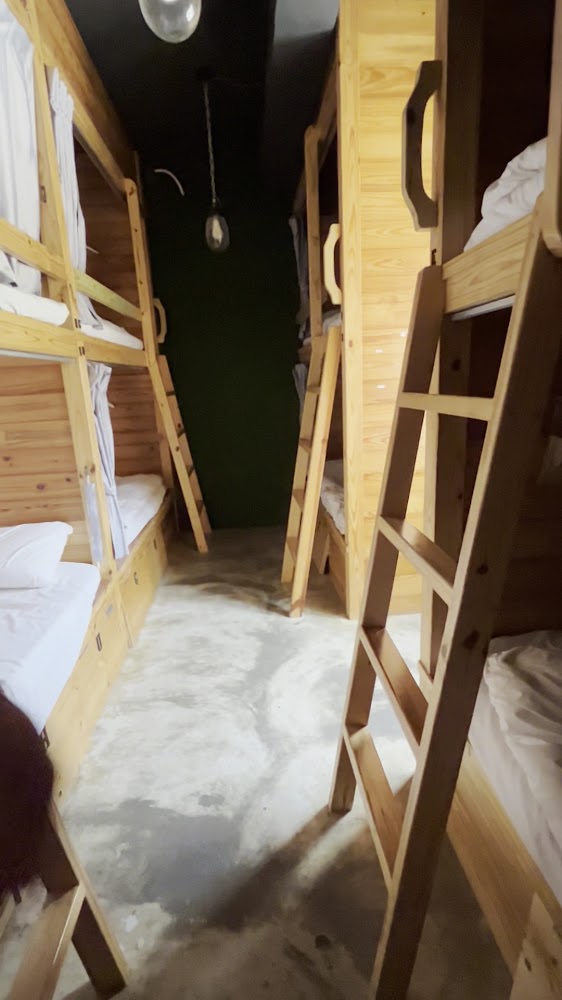 最新23 天前｜返璞歸真KO背包客棧：最適合數位遊牧者的墾丁住宿攻略