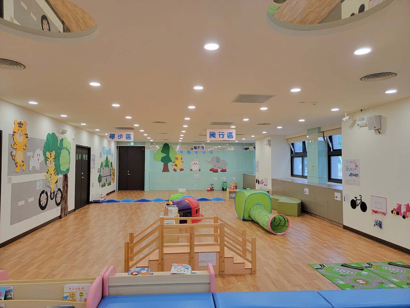 桃園市桃園親子館 瀏覽相片｜桃園親子館攻略｜帶孩子一起探索五大熱門親子館