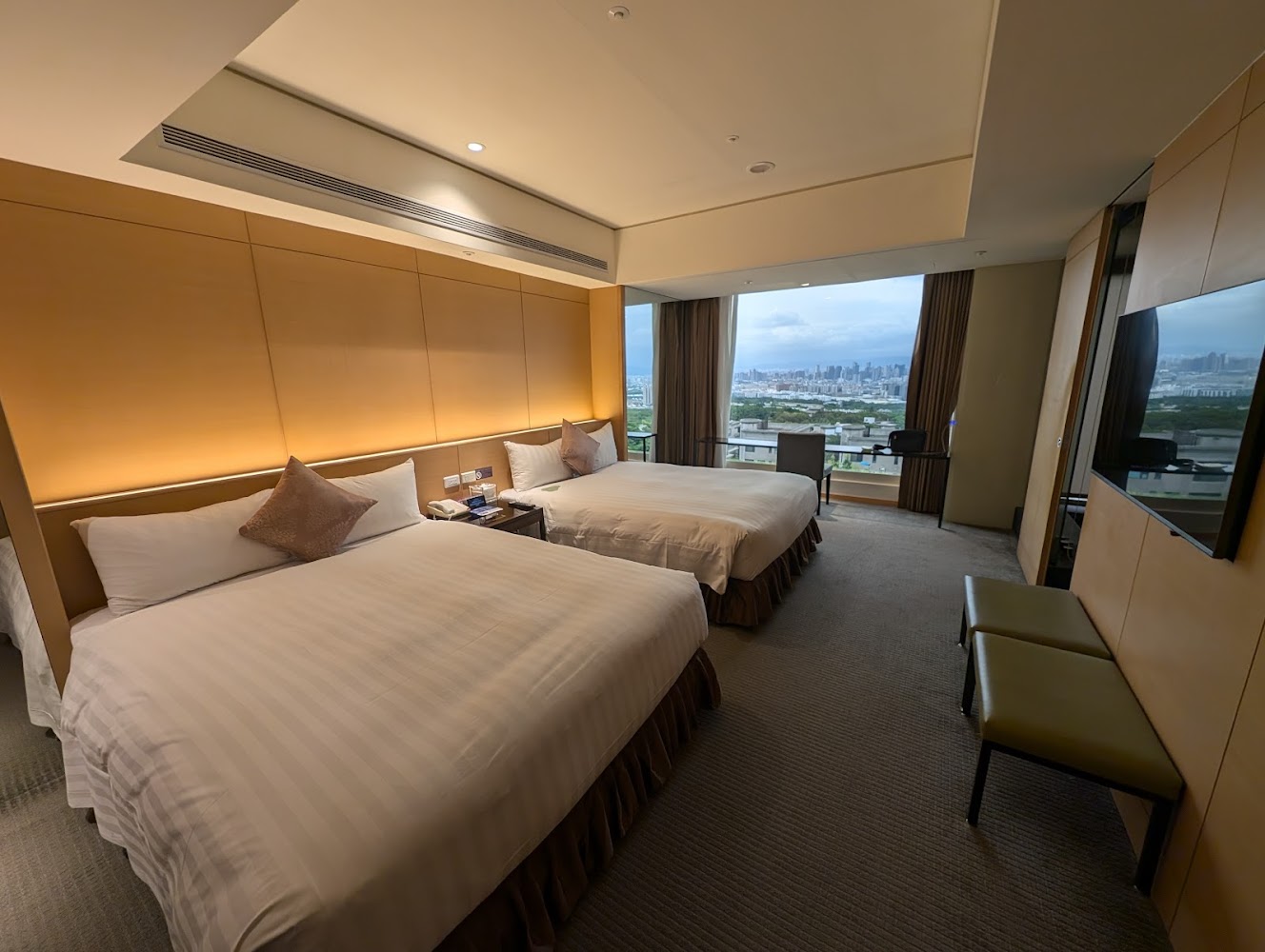 影片|清新溫泉飯店的完美假期:為何這裡是您下個度假的最佳選擇