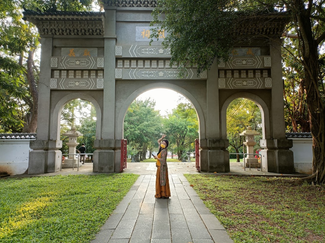 蘭潭風景特定區｜碧綠湖水與山景相映的休閒勝地