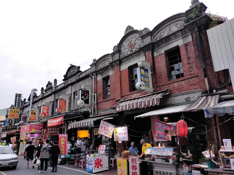 旗山老街探險｜必吃的小吃和隱藏的美景