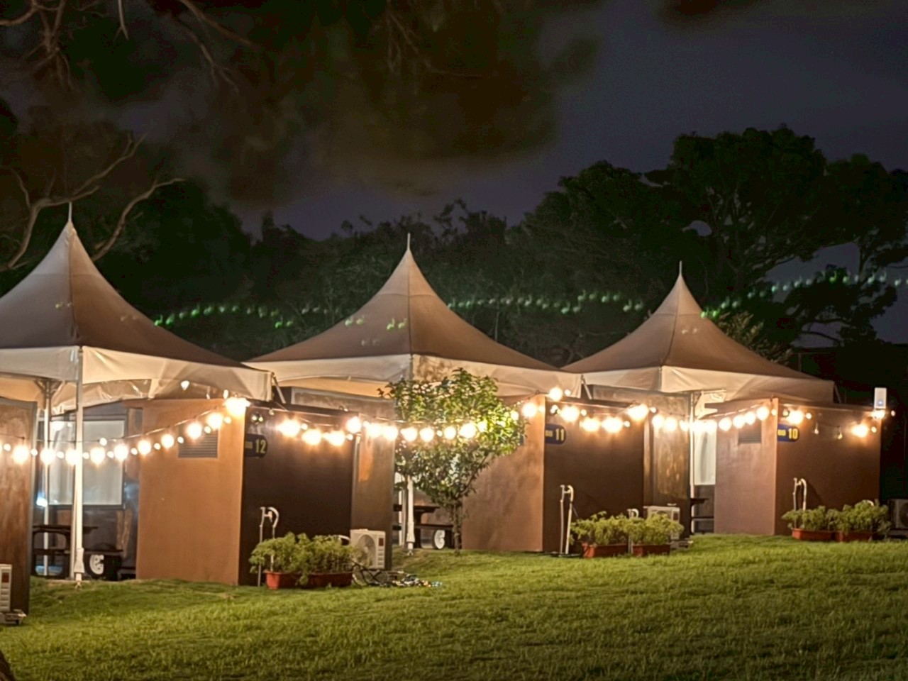 優惠|2025 小叮噹暑假限定|營地車「2天1夜」住宿優惠全攻略 🚐🌞