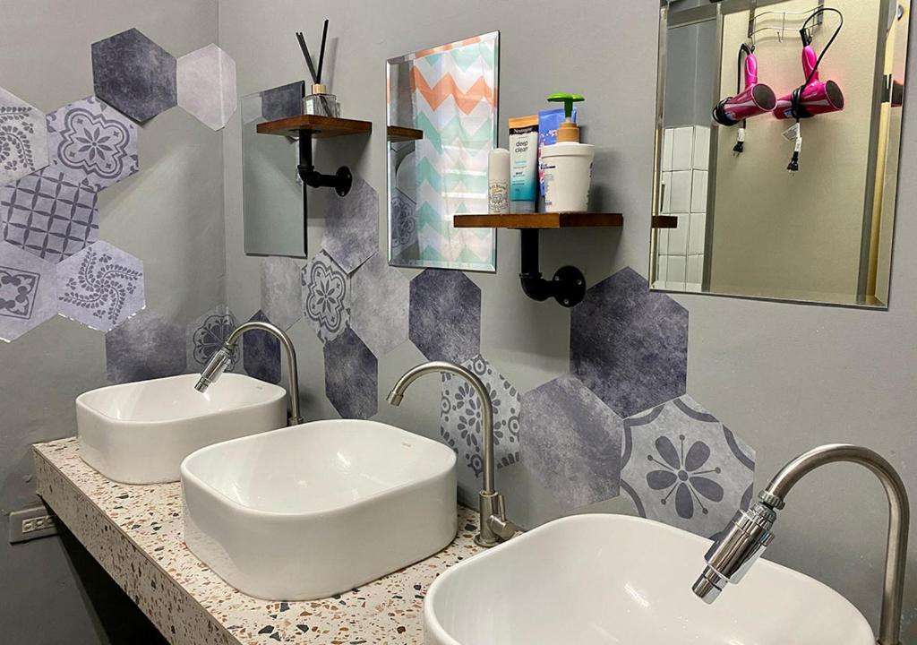 蘭嶼住宿指南:體驗蘭嶼町AH度背包客棧的最佳選擇