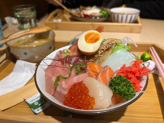 花蓮必吃美食推薦｜五大餐廳詳細介紹，從泰式料理到在地甜品一次收錄！