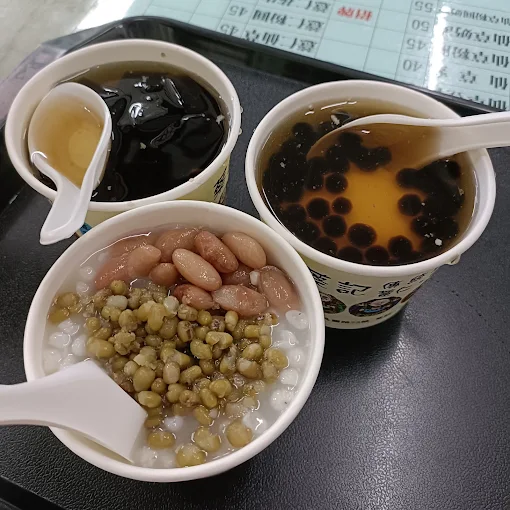 花蓮必吃美食推薦｜五大餐廳詳細介紹，從泰式料理到在地甜品一次收錄！