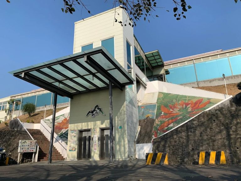 台南湖景秘境住宿!烏山頭湖境渡假會館雙人只要 $1999|含早餐+門票+免費升等房型