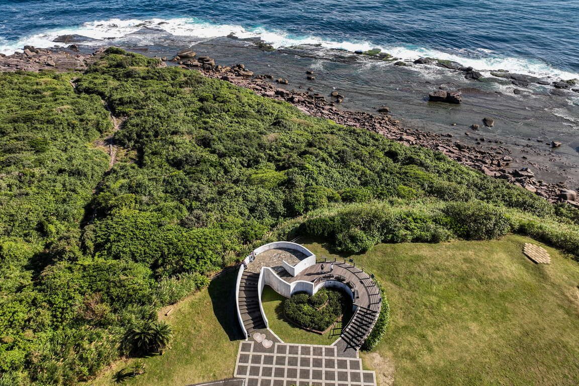 東北角秘境大公開｜四角窟觀景台、龍洞灣岬角、南雅奇岩一次收錄 