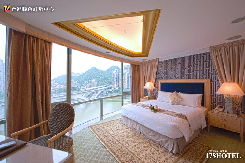 🌅 新店碧潭帝景飯店｜湖景標準雙人房住宿券 $1,888 起（含早餐）