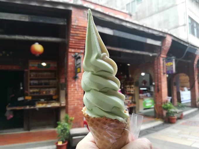 深坑老街一日遊｜必吃豆腐美食、交通攻略與文化景點全指南