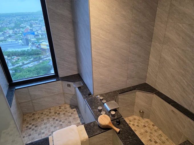 宜蘭村却國際溫泉酒店｜五星級奢華住宿＋私人湯池，羅東夜市走路就到！