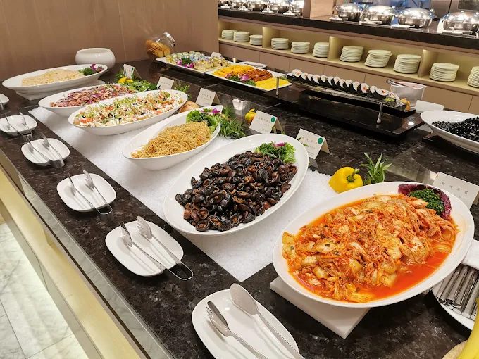 宜蘭村却國際溫泉酒店｜五星級奢華住宿＋私人湯池，羅東夜市走路就到！