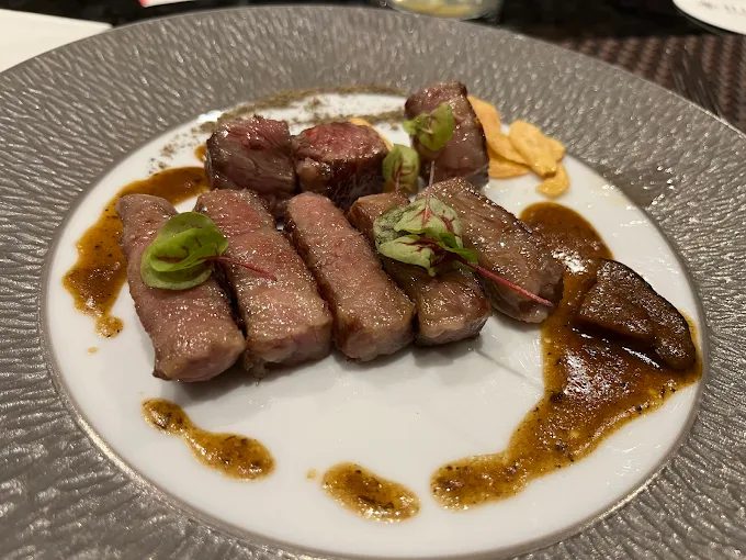 宜蘭村却國際溫泉酒店｜五星級奢華住宿＋私人湯池，羅東夜市走路就到！