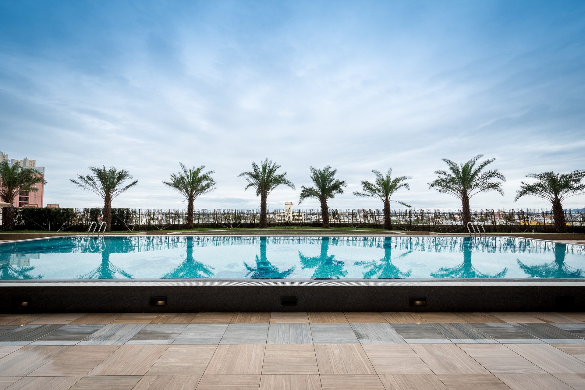 宜蘭村却國際溫泉酒店｜五星級奢華住宿＋私人湯池，羅東夜市走路就到！