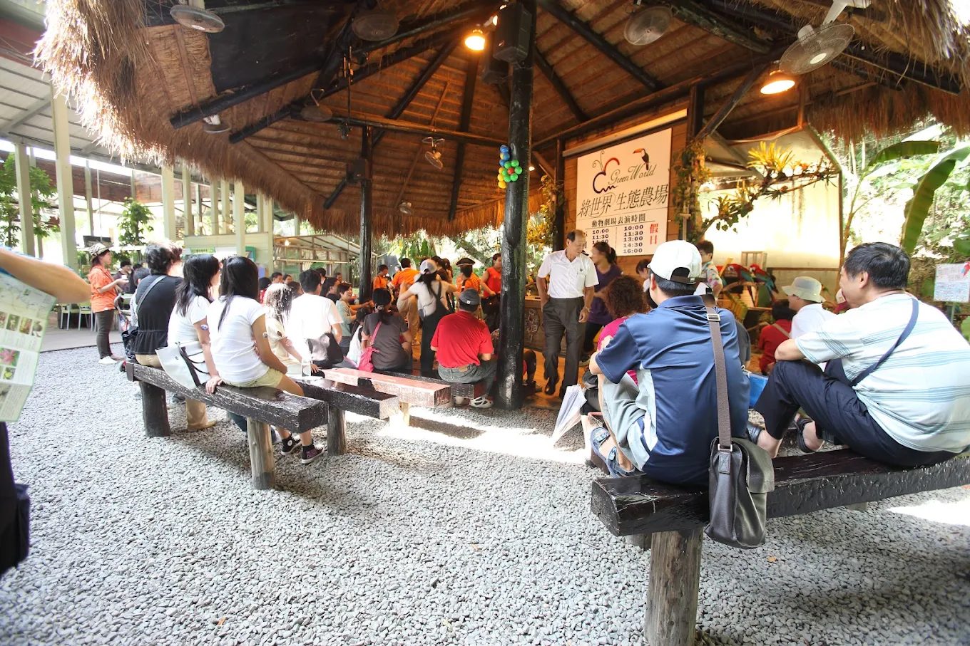 新竹北埔秘境民宿【風雅月筑】｜雙人房 $2,600 起，還送綠世界門票＋擂茶體驗，森林系療癒假期首選！