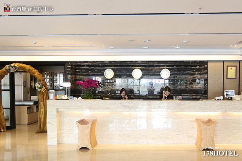 雲林住宿推薦｜緻麗伯爵酒店雙人房1580元含早餐，假日入住只要加600元！