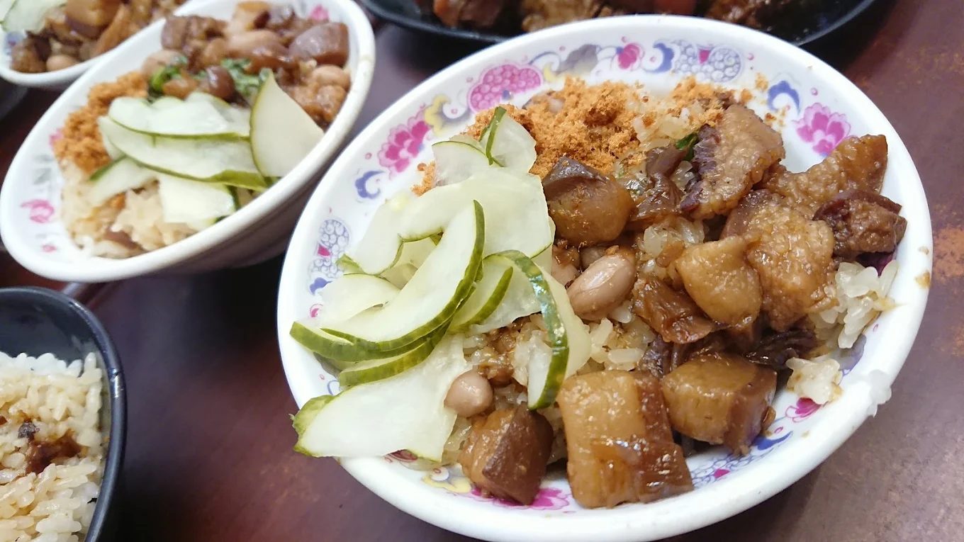 台南在地美食推薦｜深入探訪在地人私藏的經典老店與小吃名單